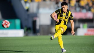 ❝Sufriendo y con polémica, Peñarol eliminó a Liverpool y jugará la final con Nacional❞ - Comentarios - DelSol 99.5 FM