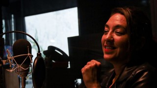 “Con el teatro descubrí un modo de buscar y organizarme“ - Entrevista central - DelSol 99.5 FM