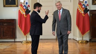 Huevulón, de Boric a Kast: Chile tiene el pendulón más largo - Columna de Darwin - DelSol 99.5 FM