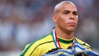 Obituarios y algo más (de Ronaldo) - Buen mediodía - DelSol 99.5 FM