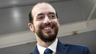 Estoy de acuerdo pero no es para que lo digas vos: Amado criticó la discreción de la masonería (después de sacar el linkedin masón) - Columna de Darwin - DelSol 99.5 FM