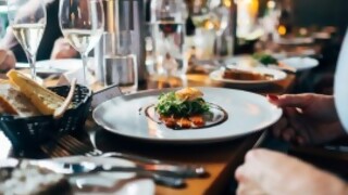 Emprender en gastronomía: idealización vs realidad - Fuegos - DelSol 99.5 FM