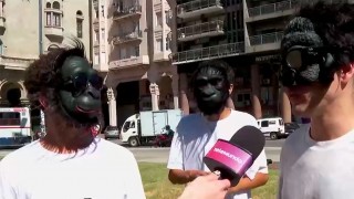 Reunión de therians en Plaza Independencia: una patología part time, según Darwin  - Columna de Darwin - DelSol 99.5 FM