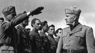 Pequeños libros sobre (y contra) el fascismo - Un muchacho que lee - DelSol 99.5 FM