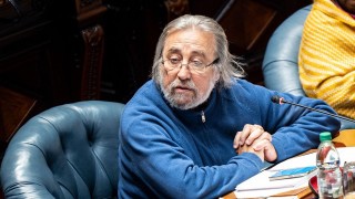 “El Estado no puede exonerar para construir 25 metros cuadrados” - Entrevistas - DelSol 99.5 FM