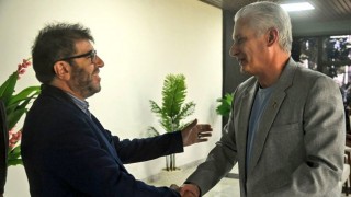 Misión del FA en Cuba, ¿respaldo al pueblo cubano o saludo al régimen? - Arranque - DelSol 99.5 FM