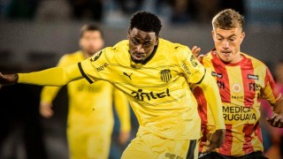 ❝Peñarol recuperó la sonrisa y le mete presión a Racing❞ - Comentarios - DelSol 99.5 FM