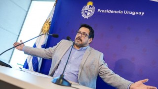 Sancho cruzó fuerte la operación política contra Civila: “pateenlé suavecito” - Columna de Darwin - DelSol 99.5 FM