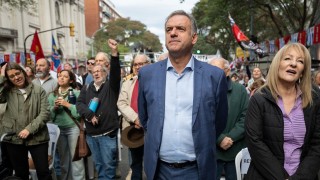 Los momentos de incomodidad de Orsi en el 1 de Mayo - Darwin concentrado - DelSol 99.5 FM