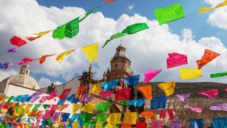 Había fiestas mayas en Uruguay - Historias con calle - DelSol 99.5 FM