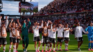 ❝La cultura futbolística se impuso a la superioridad atlética❞ - Comentarios - DelSol 99.5 FM