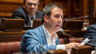 “Se incrementa el gasto, pero genera incertidumbre sobre cómo se financiará” - Entrevistas - DelSol 99.5 FM