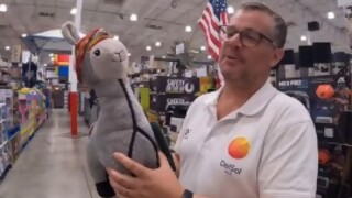 ¿Cuál fue tu compra de bobo del viaje? - Sobremesa - DelSol 99.5 FM