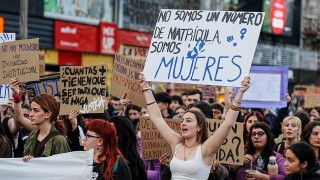 “La violencia de género no se psicopatologiza, el problema detrás es el patriarcado” - Entrevistas - DelSol 99.5 FM
