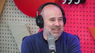 Menos infelices - Un muchacho que lee - DelSol 99.5 FM