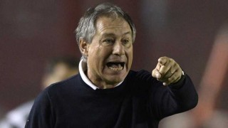 Táctica, estrategia y los técnicos “que se cuelgan del travesaño, hacen un gol y hablan de eficacia” - Diego Muñoz - DelSol 99.5 FM