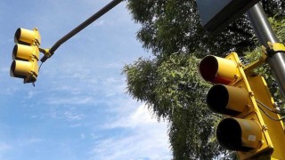 La idea de pintar los semáforos de verde y el trabajo del GACH chileno - NTN Concentrado - DelSol 99.5 FM