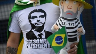 Barbosa y Bolsonaro: el perfil de dos posibles presidentes de Brasil - Denise Mota - DelSol 99.5 FM