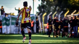 “Progreso dominó a un Peñarol que volvió a jugar mal y tiene un problema importante” - Comentarios - DelSol 99.5 FM