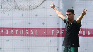Los bosquejos de las canciones de hinchada frente a Portugal - Darwin - Columna Deportiva - DelSol 99.5 FM