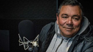 “Minguta” Di Mayo: “a Luis Suárez cuando lo corrieron del Mundial le puse la ropa igual” - El invitado - DelSol 99.5 FM