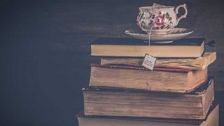 Autoayuda a la uruguaya - El guardian de los libros - DelSol 99.5 FM