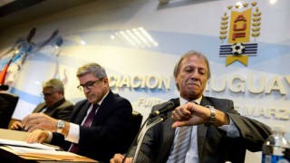 Darwin eligió la comisión interventora de la AUF y sus cometidos - Columna de Darwin - DelSol 99.5 FM