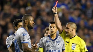El ataque al VAR y la defensa del “deporte” de piedra, papel y tijera - Darwin - Columna Deportiva - DelSol 99.5 FM