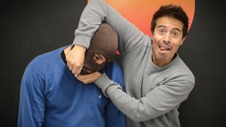 Un duelo internacional - La batalla de los DJ - DelSol 99.5 FM
