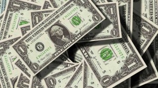El Pulgarcito keynesiano que quiere frenar el dólar en Argentina - Columna de Darwin - DelSol 99.5 FM