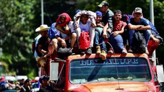 Miles de migrantes superan frontera Guatemala - México - Cambalache - DelSol 99.5 FM