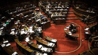 El cruce entre diputados por la ley de financiamiento y la versión zombie de Artigas - NTN Concentrado - DelSol 99.5 FM