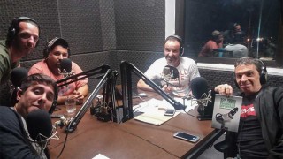 Bassorelli presentó su libro “Son todos una manga de periodistas deportivos” - Entrevistas - DelSol 99.5 FM
