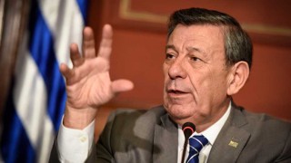 Los malabares de Nin con el tema de los presos políticos en Venezuela - Informes - DelSol 99.5 FM