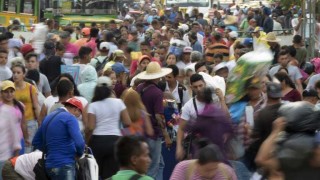 Ayuda humanitaria: crónica desde la frontera de Venezuela y Colombia - Colaboradores del Exterior - DelSol 99.5 FM