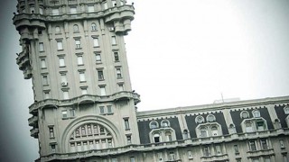 El Palacio Salvo en cinco nombres - Audios - DelSol 99.5 FM