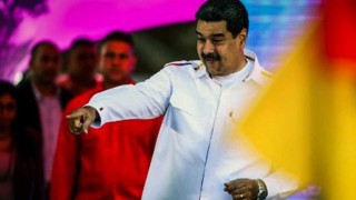 Maduro recurre a una de sus mejores ideas: adelantar la Navidad - Darwin concentrado - DelSol 99.5 FM