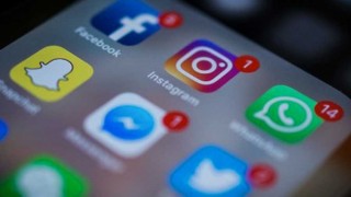 La función del rol de “la vieja bomba” y el espacio privado que son las redes sociales - NTN Concentrado - DelSol 99.5 FM
