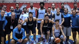 Se terminó el sueño mundialista para la Selección Uruguaya de Básquetbol - Titulares y suplentes - DelSol 99.5 FM