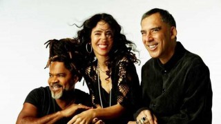 Antes del Antel Arena, Arnaldo Antunes habló del presente de Tribalistas - Audios - DelSol 99.5 FM