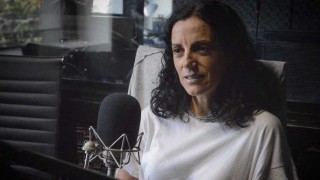 La vida de Azucena Arbeleche, la cardiopatía de su hija y la Economía para “ayudar a la gente” - Charlemos de vos - DelSol 99.5 FM