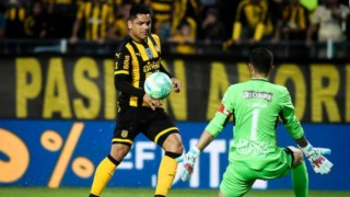 “Peñarol ganó y es líder, pero desaprovechó muchos espacios que dejó Liverpool” - Comentarios - DelSol 99.5 FM
