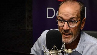 Hugo De León: “Hay un manual que viene de Cuba, de Fidel Castro, que quieren implantar en Uruguay” - Entrevista central - DelSol 99.5 FM