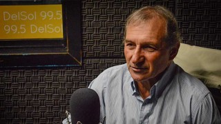 “En Uruguay contamos con el conocimiento y los recursos humanos, hay que ayudarlos a crecer y potenciarlos” - Entrevistas - DelSol 99.5 FM