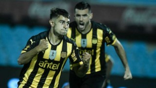 “Peñarol ganó con contundencia pero el resultado no refleja el trámite del partido” - Comentarios - DelSol 99.5 FM