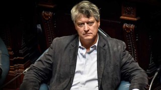 Michelini: “No puede ser que en Jurídica de Presidencia nadie dé un paso adelante y diga ´Presidente, yo me equivoqué´” - Entrevista central - DelSol 99.5 FM