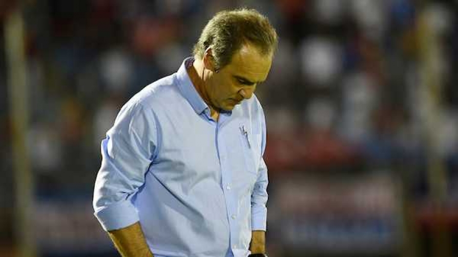 “Me da mucha lástima que el fútbol uruguayo pierda a un tipo como Lasarte” - Informes - 13a0 | DelSol 99.5 FM