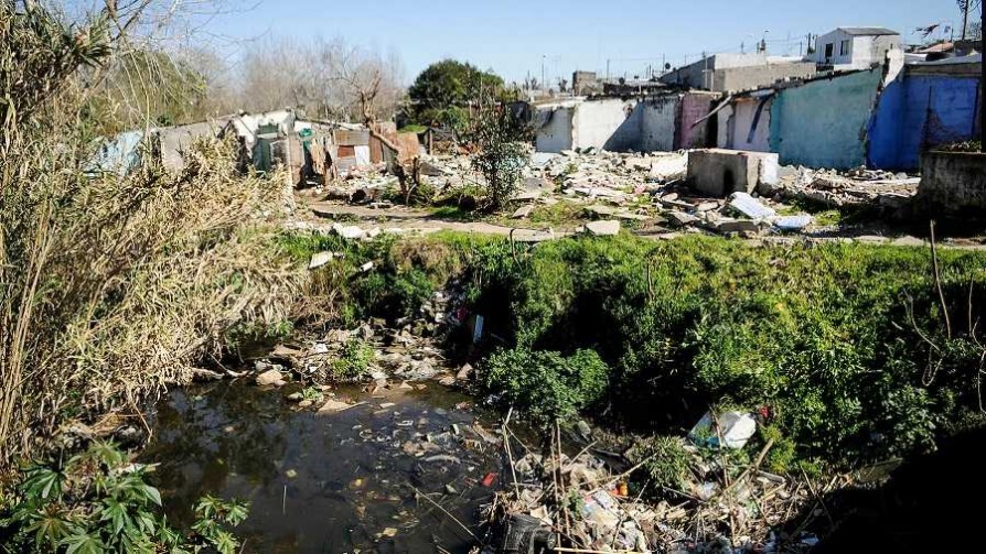 Entre 182 y 220 mil personas viven en asentamientos, según Techo - Informes - No Toquen Nada | DelSol 99.5 FM