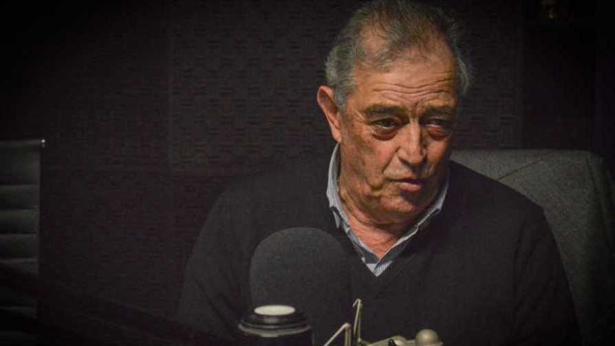 El Manini Ríos que estuvo en la JUP y votó al FA tres veces - Entrevista central - Facil Desviarse | DelSol 99.5 FM