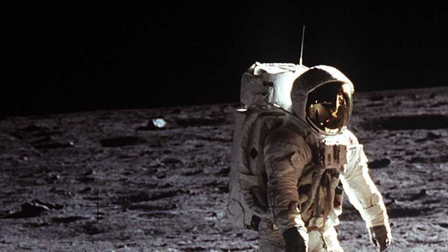 Cómo el hombre llegó a la luna y para qué sirvió - Fede Hartman - No Toquen Nada | DelSol 99.5 FM